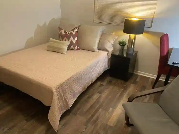 4 BR in Tampa