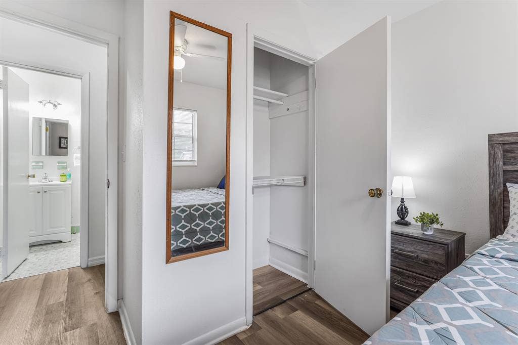9 BR in Jacksonville