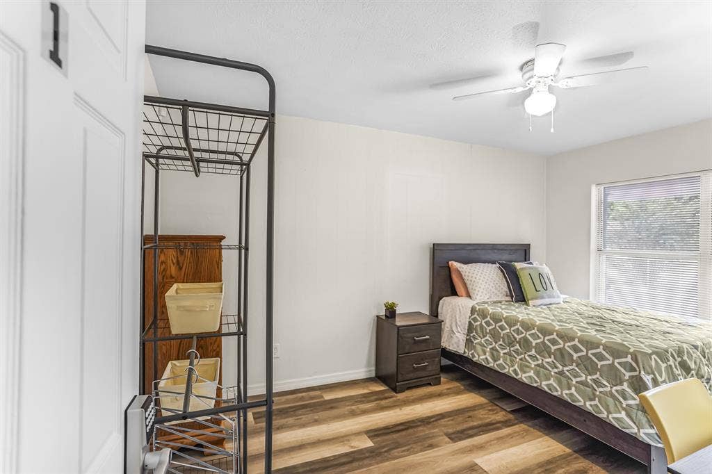 9 BR in Jacksonville