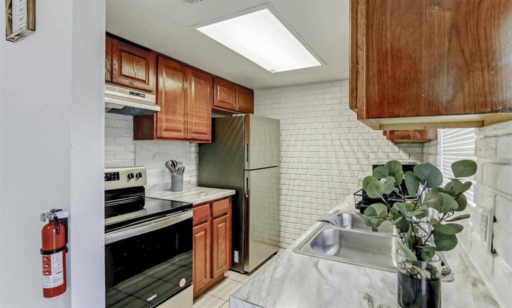 4 BR in Tampa