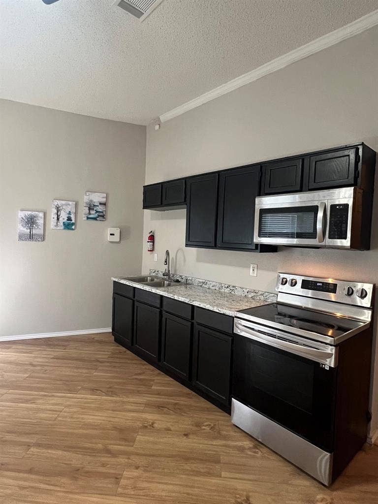 4 BR in Euless