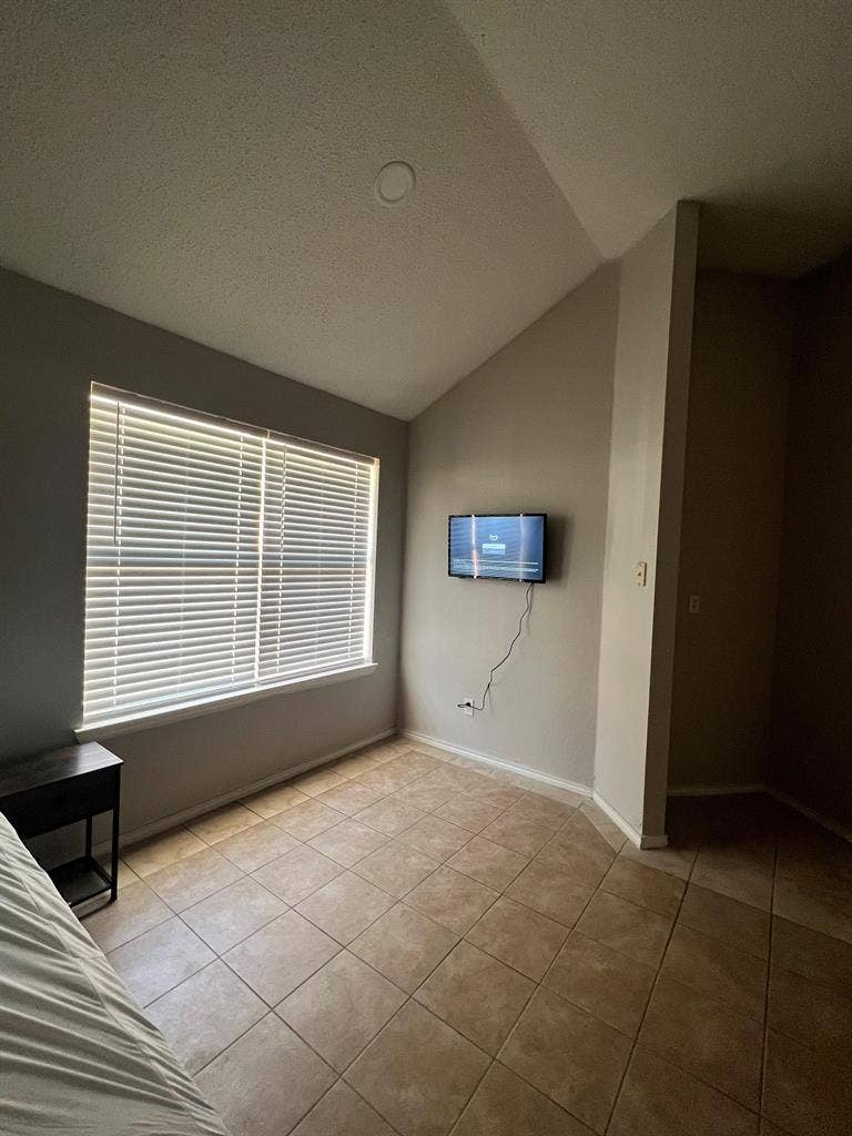 4 BR in Euless