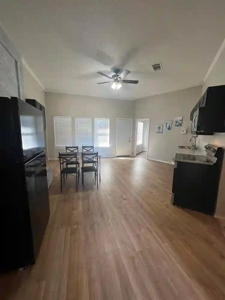 4 BR in Euless