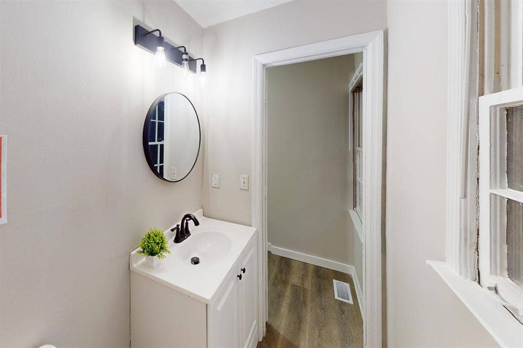 10 BR in Marietta