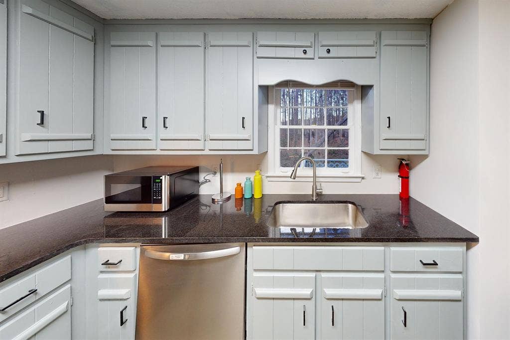 10 BR in Marietta