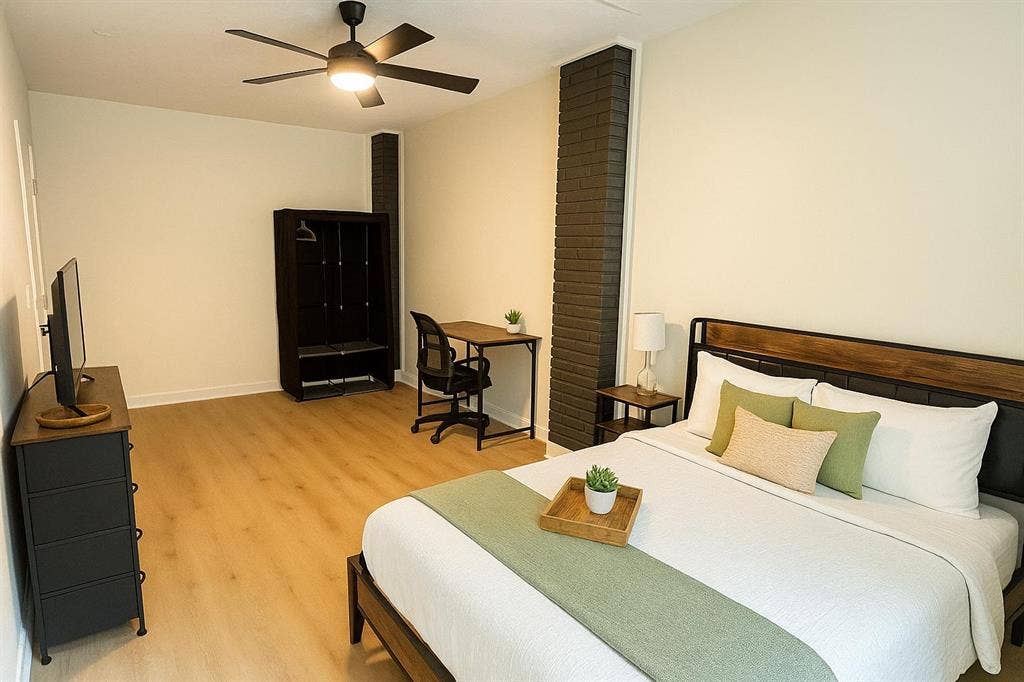 8 BR in Atlanta
