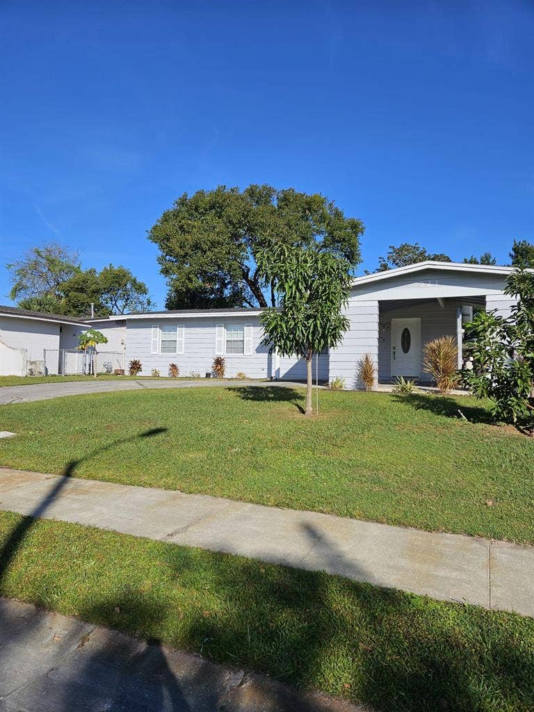 4 BR in Orlando