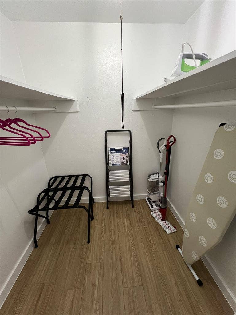 3 BR in Irving