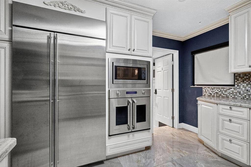4 BR in Miami