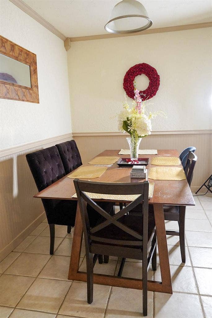 3 BR in Arlington