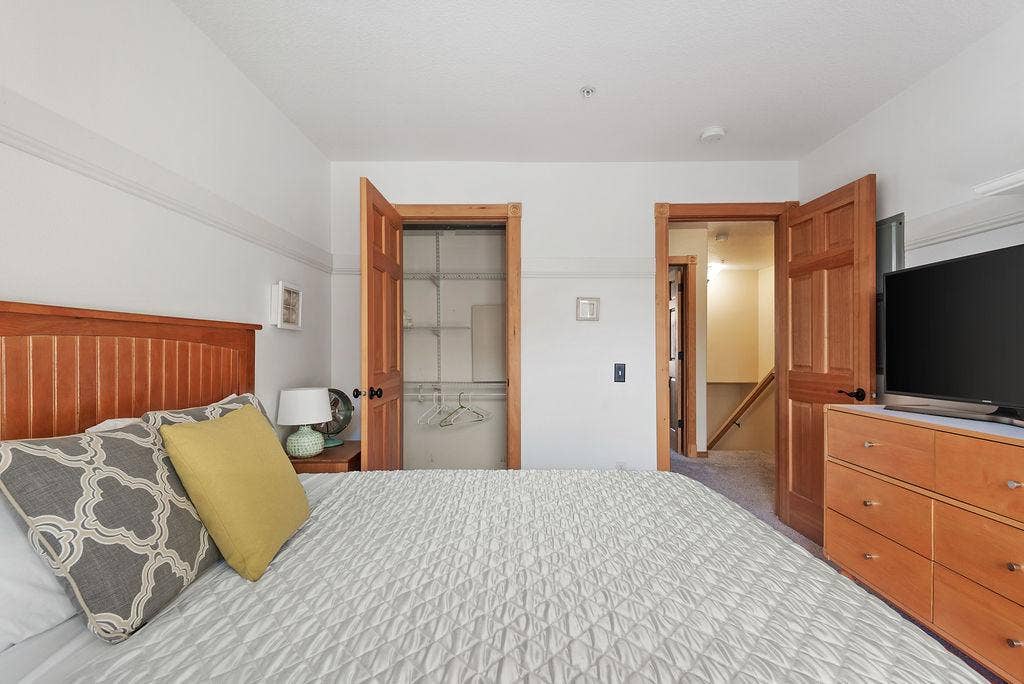 3 BR in Portland
