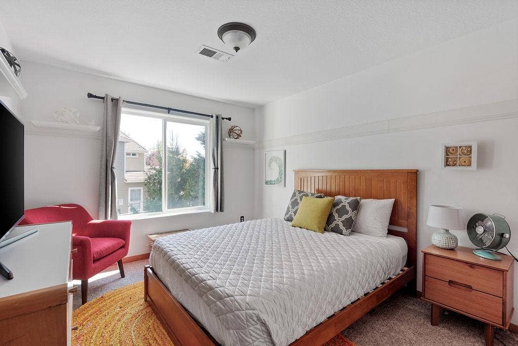 3 BR in Portland