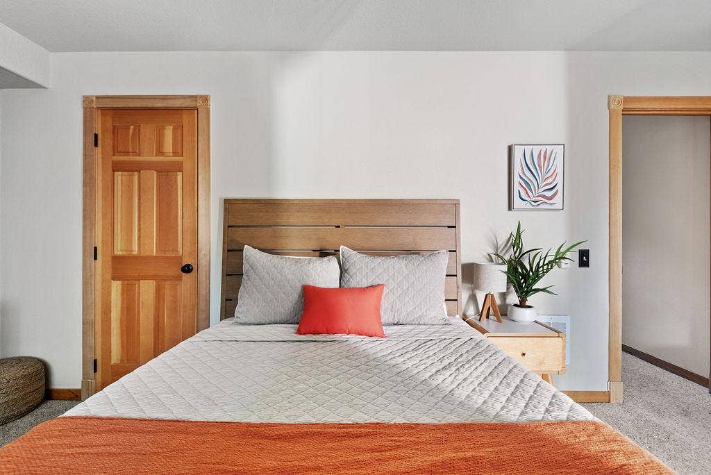 3 BR in Portland