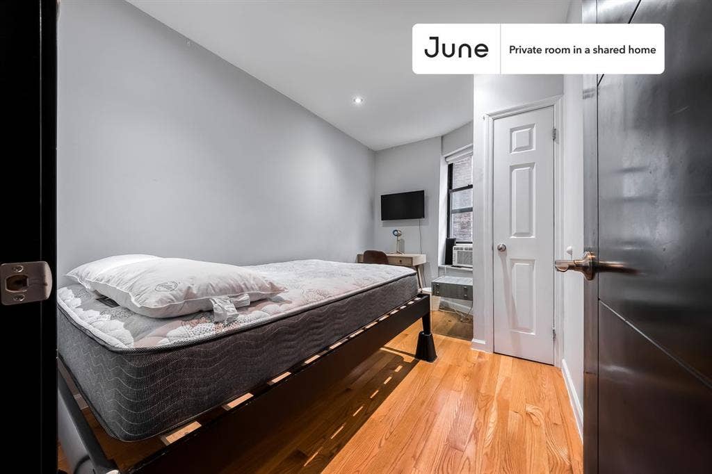 3 BR in New York City