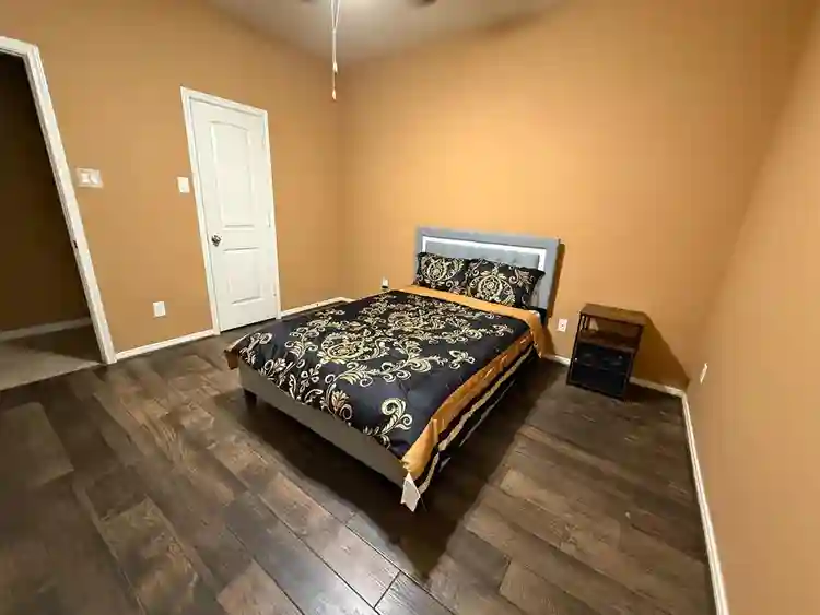 3 BR in Humble