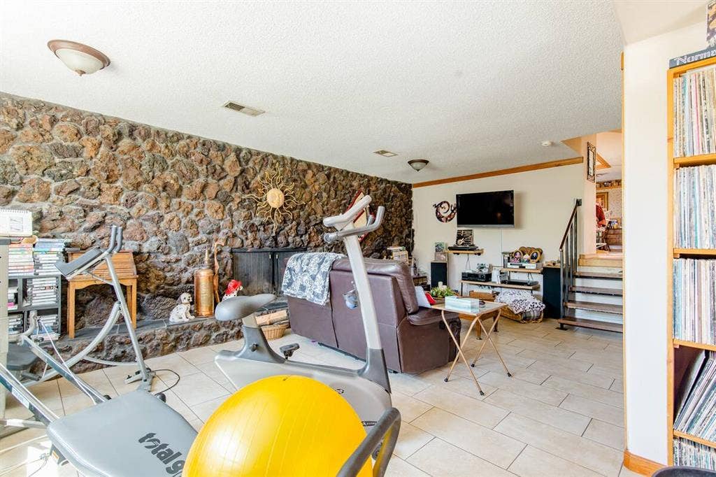 Queens Cove w private Bathroom