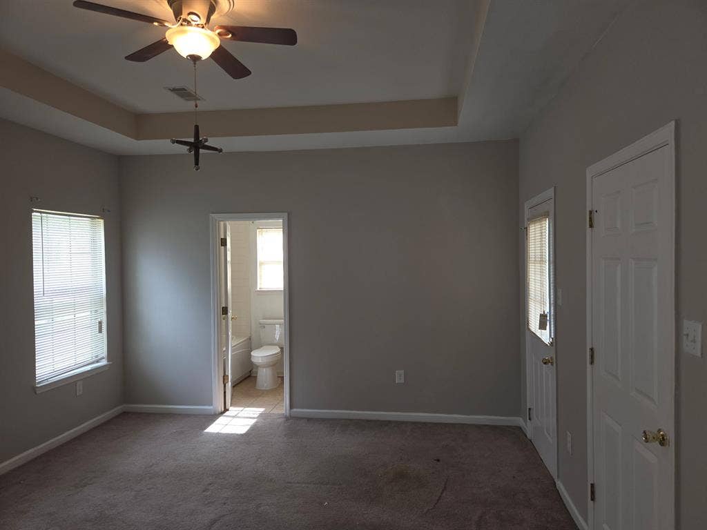 Master Bedroom and Private Bathroom