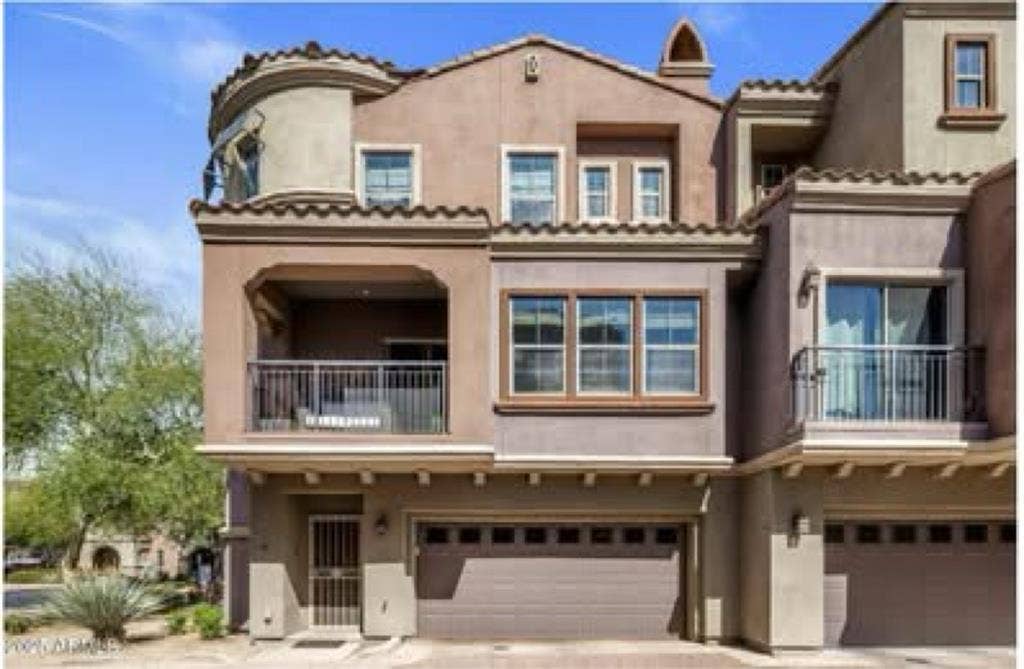 Room and private bath for rent!