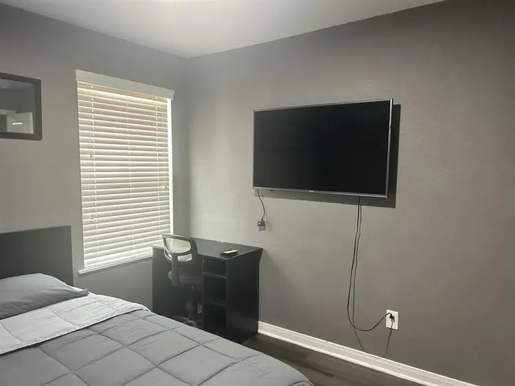 All Bills Paid *$800.00 per month*