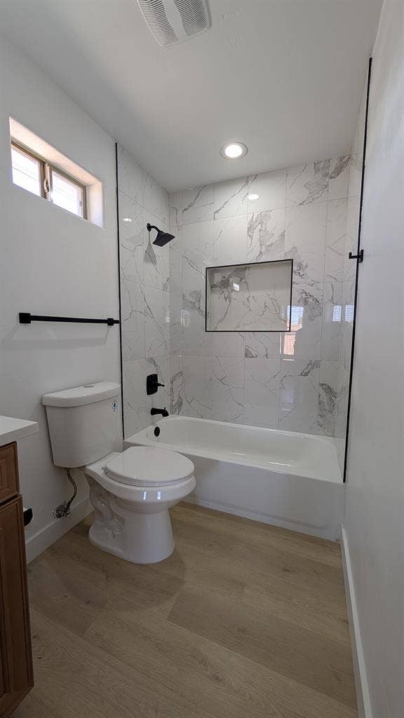 Master Suite | Priv Bath | 60 HWY