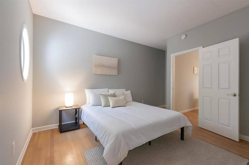 9 BR in Atlanta