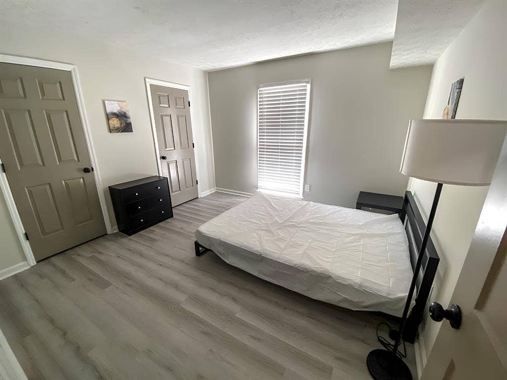 9 BR in Norcross