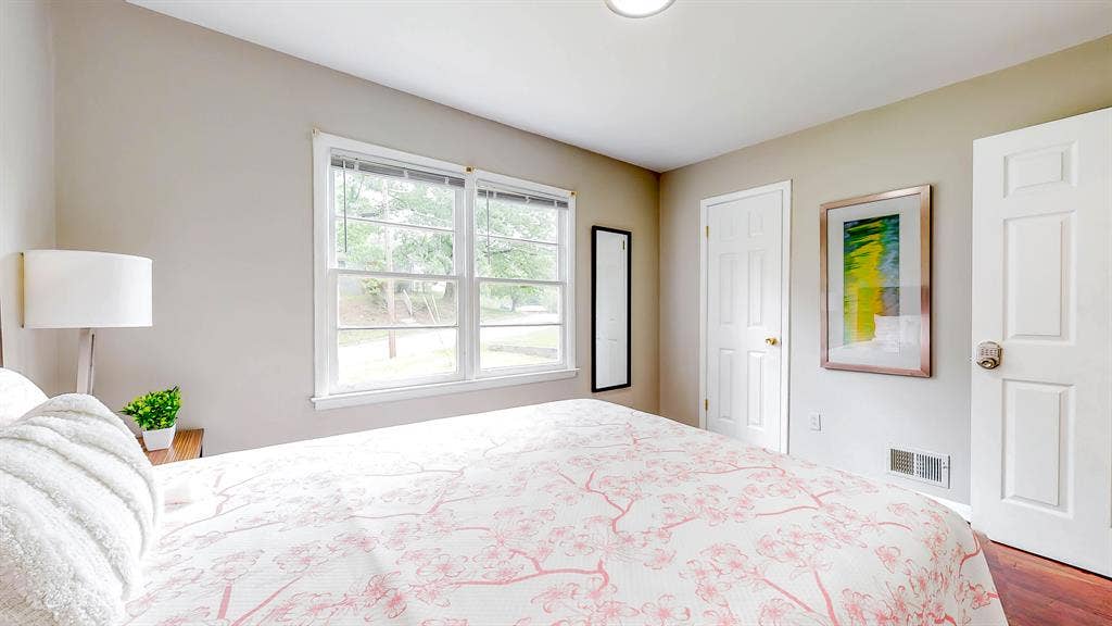 9 BR in Atlanta