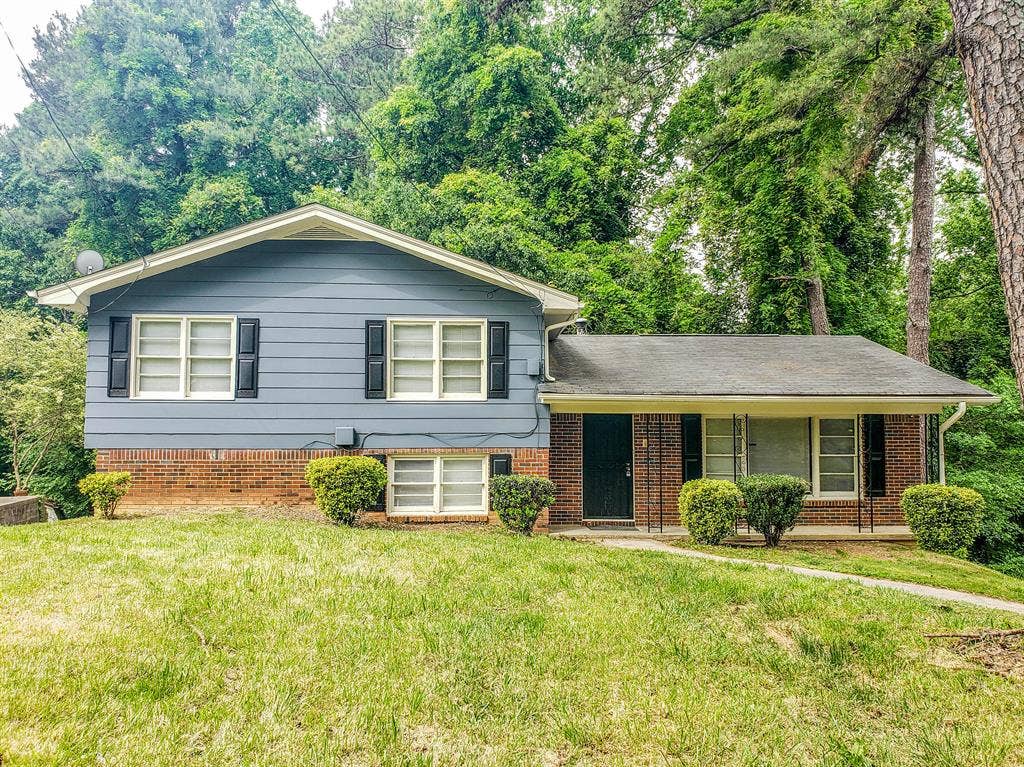 9 BR in Atlanta