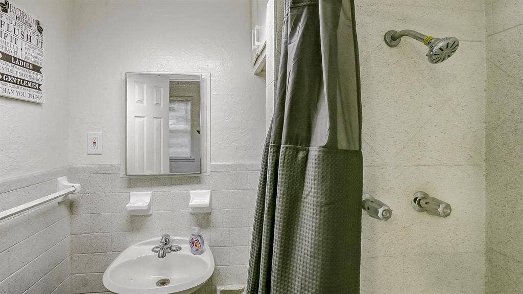 5 BR in Tampa