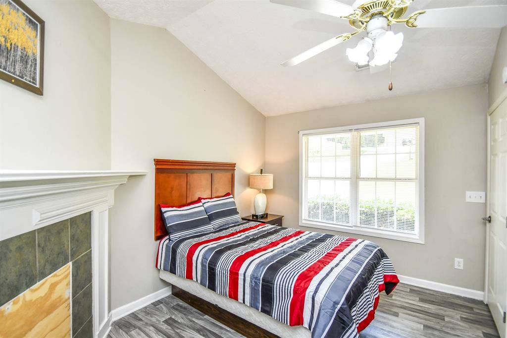 5 BR in Gainesville