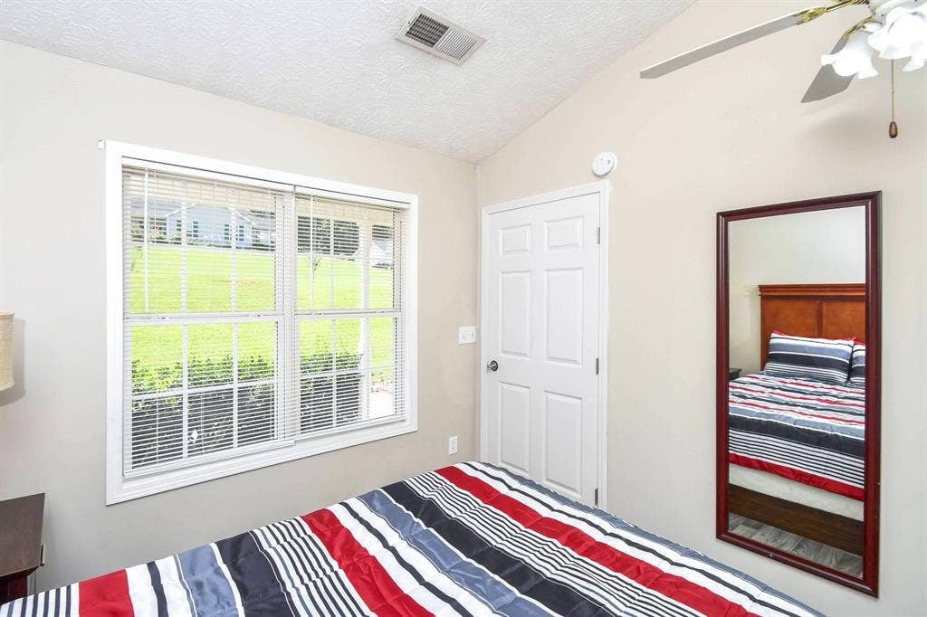 5 BR in Gainesville