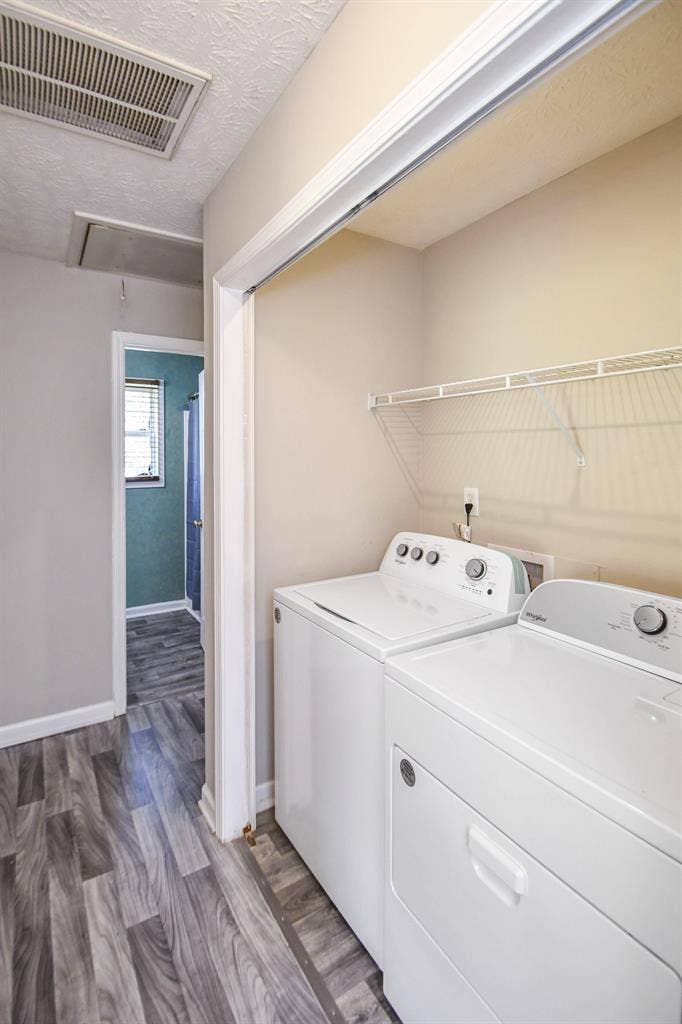 5 BR in Gainesville