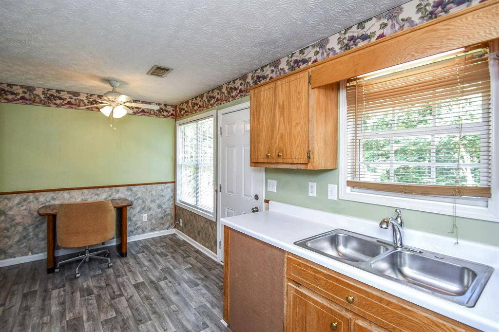 5 BR in Gainesville