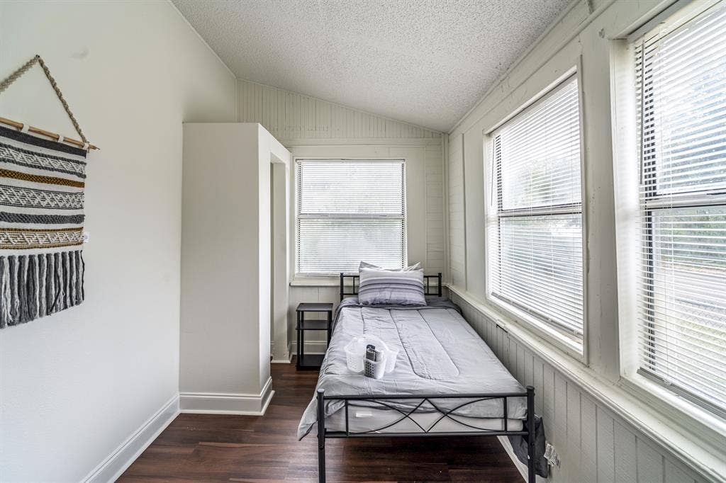 4 BR in Jacksonville