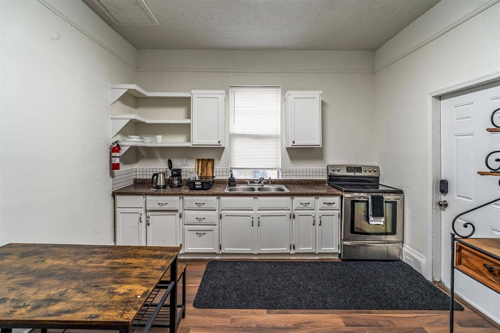 4 BR in Jacksonville