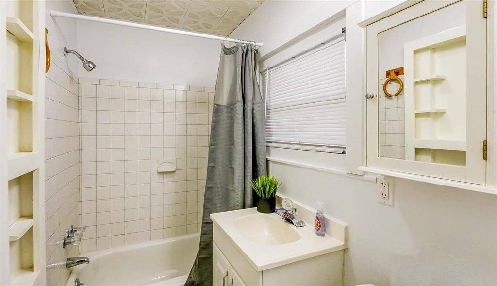 2 BR in St. Petersburg