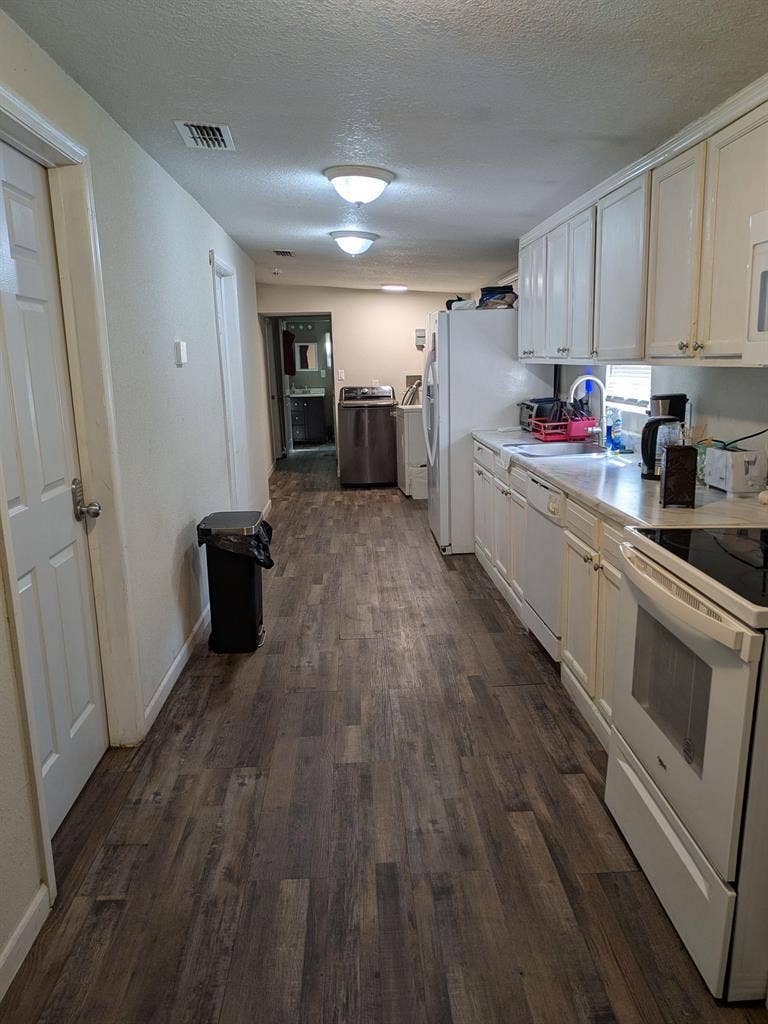 4 BR in Jacksonville