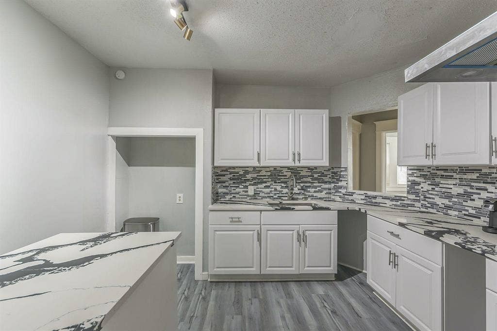 4 BR in Kansas City