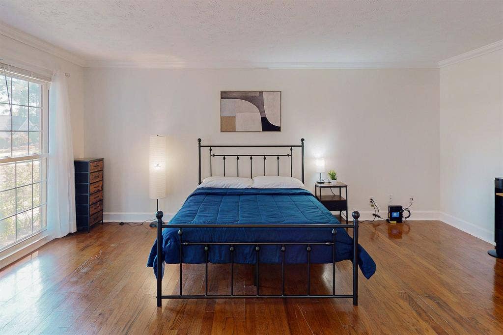 7 BR in Carrollton