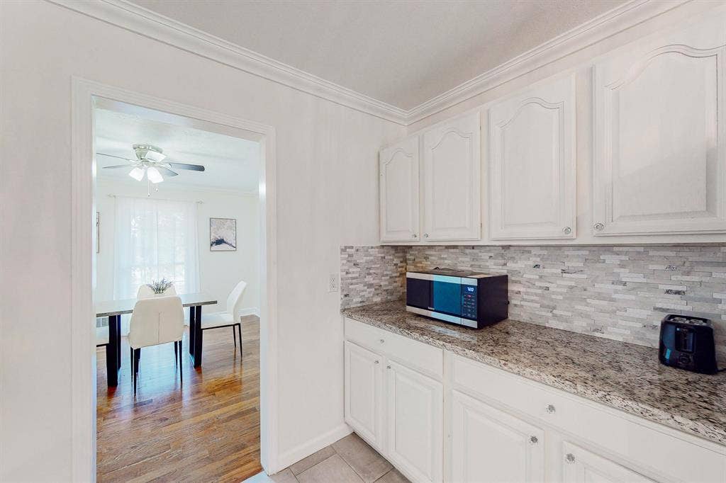 7 BR in Carrollton