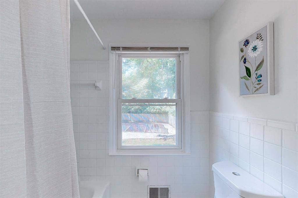 7 BR in Carrollton