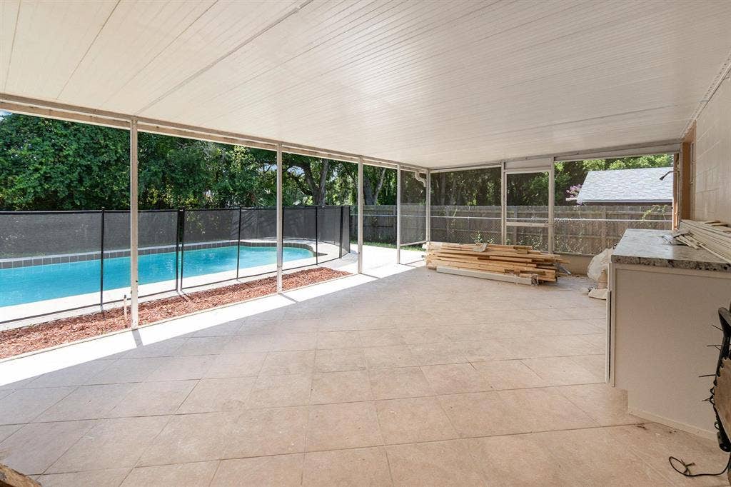 6 BR in Altamonte Springs