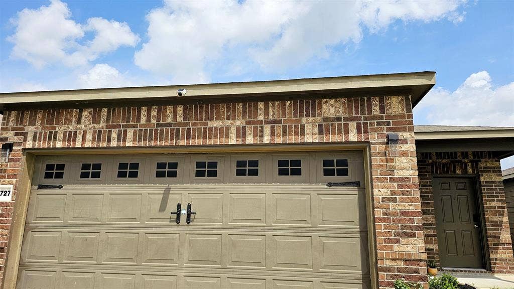 4 BR in Houston