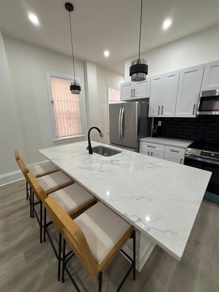5 BR in Philadelphia