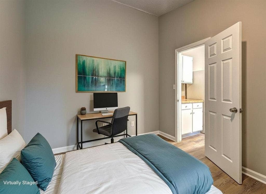 5 BR in Lawrenceville