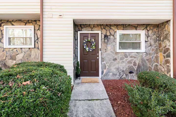 2 BR in Norcross