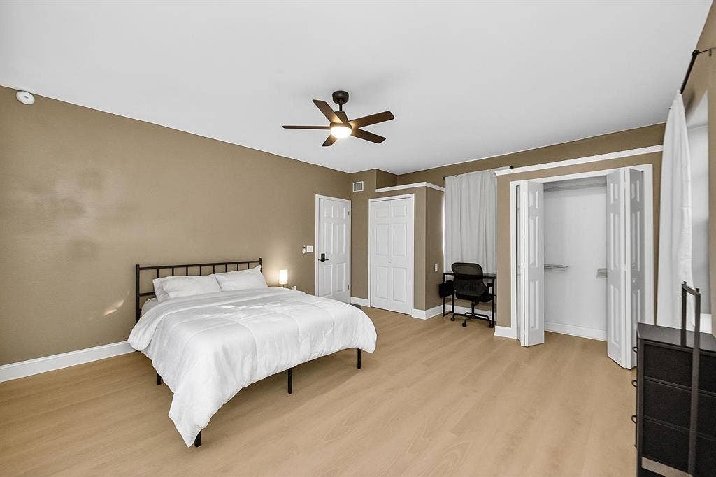 4 BR in Apopka