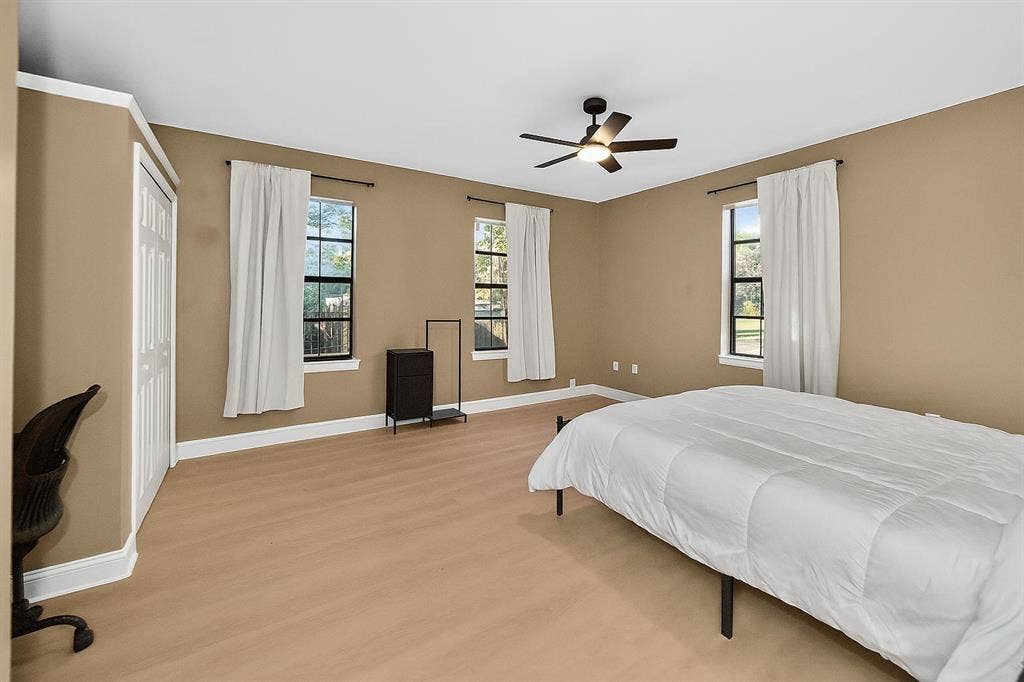 4 BR in Apopka