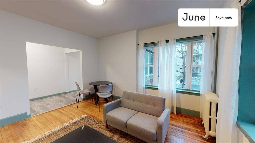 1 BR in Boston