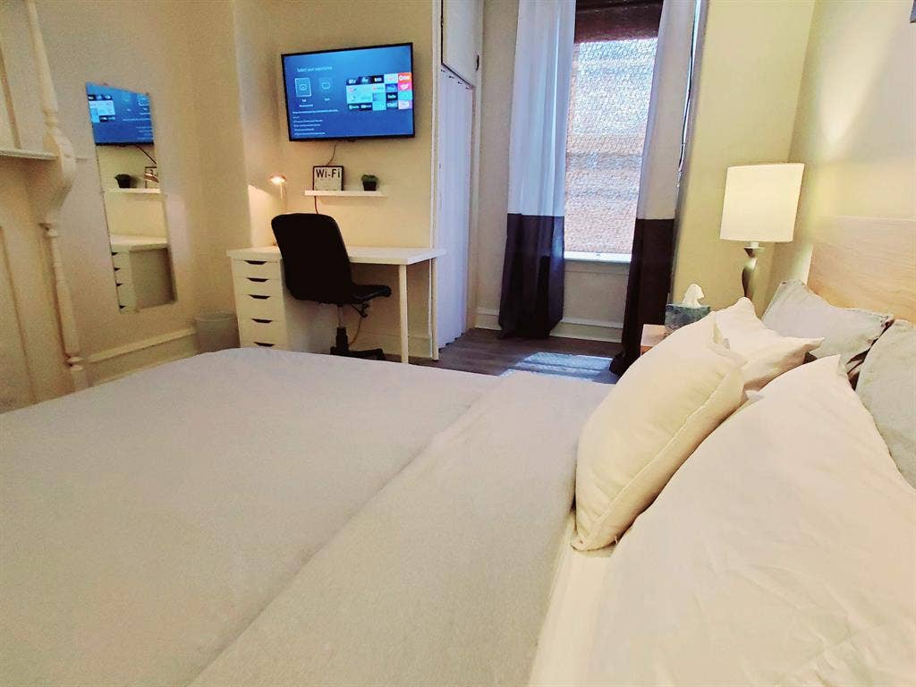 4 BR in Philadelphia